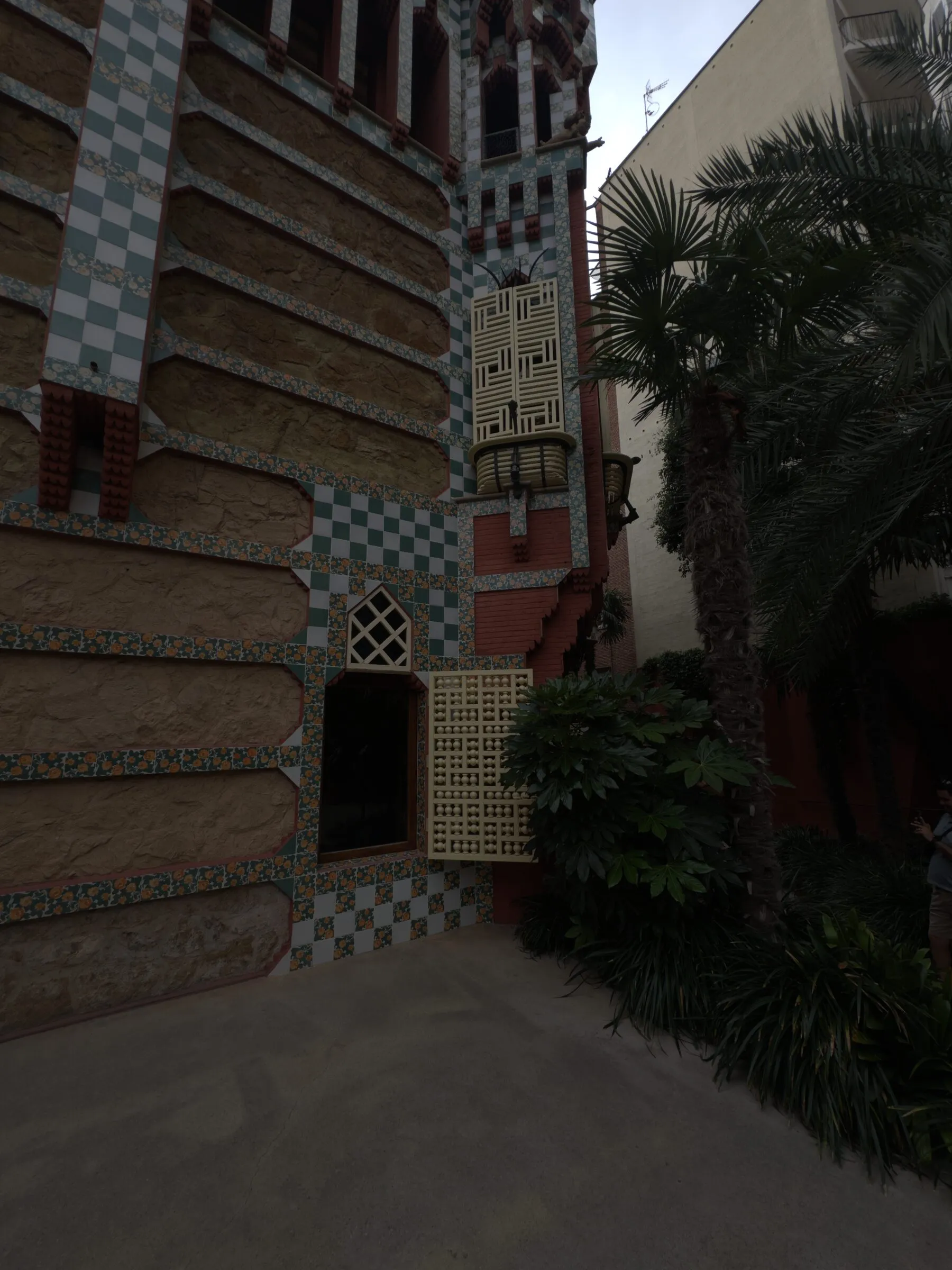A modernista architectural detail in Barcelona