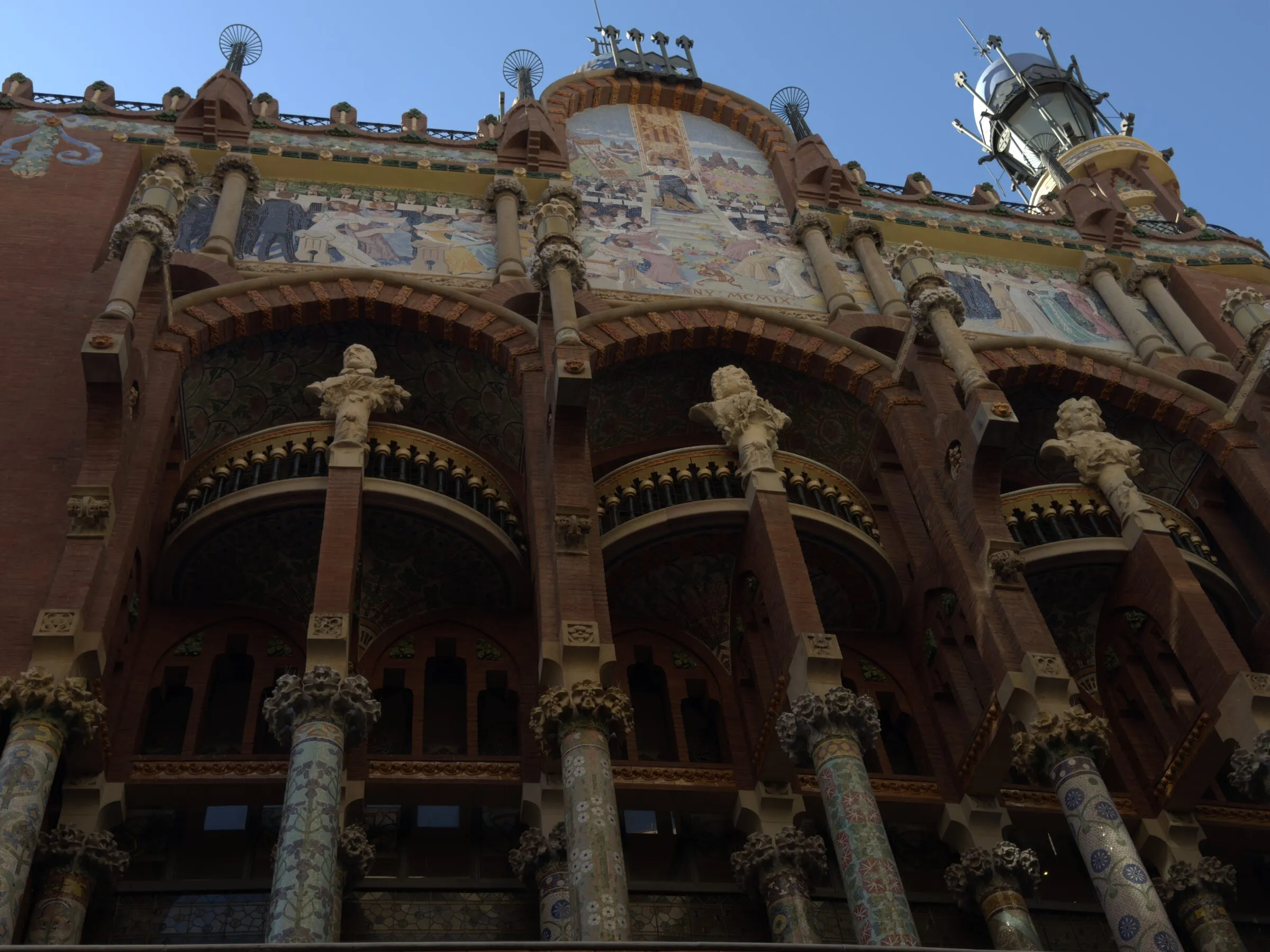 A modernista architectural detail in Barcelona